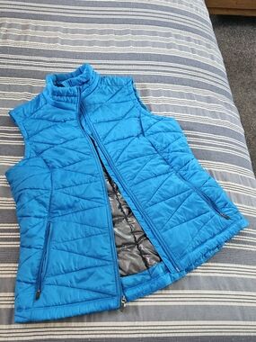 Columbia Women's Bright Blue Quilted Puffer Vest